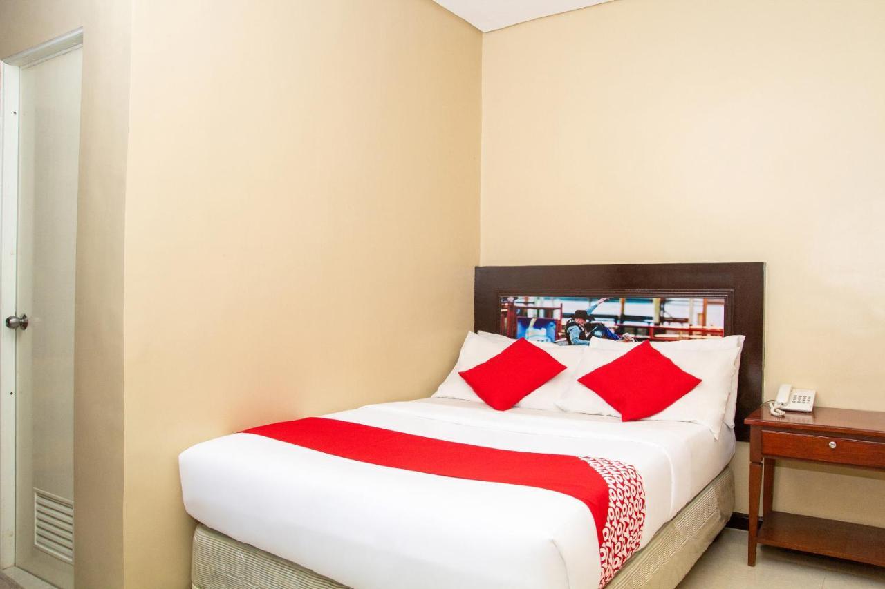 Oyo 133 Jazzy James Country Hotel 2 Davao City Extérieur photo