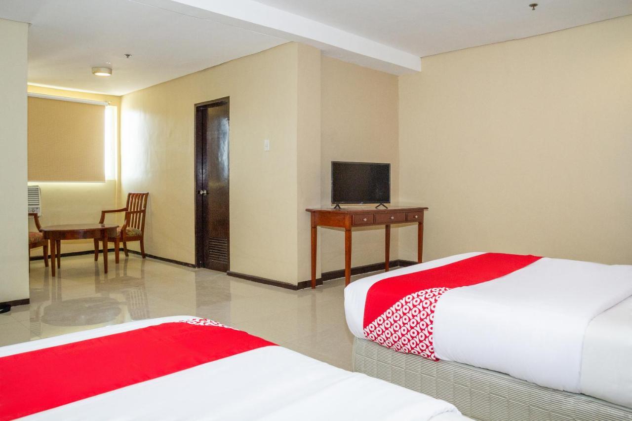Oyo 133 Jazzy James Country Hotel 2 Davao City Extérieur photo